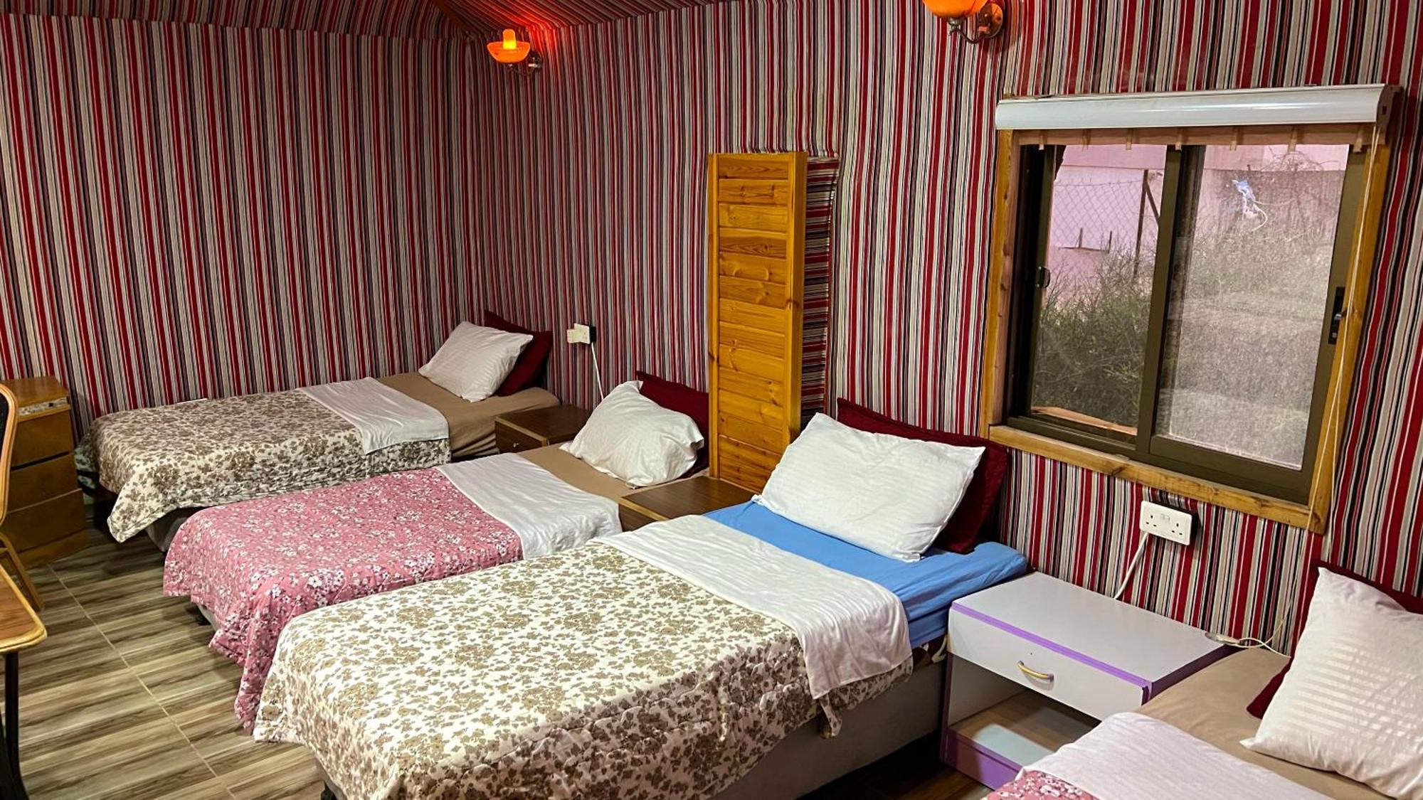 Al-Amer Hostel Aqaba Luaran gambar
